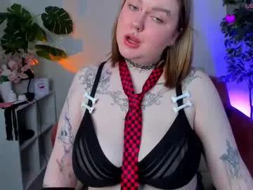 queen_of_darkness_ Image 3