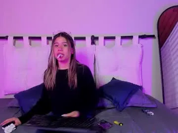 loving_ladies – webcam model profile photo Image 12