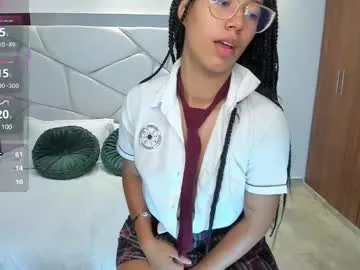 loving_ladies – webcam model profile photo Image 2