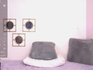 regina1819 Image 3