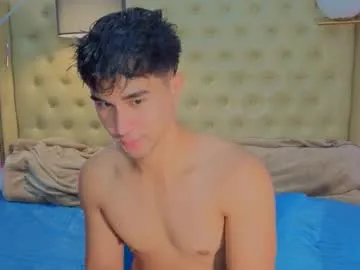 esthetics_boys – webcam model profile photo Image 17