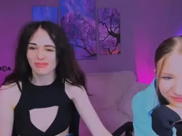 your_dolls – webcam model profile photo Image 19