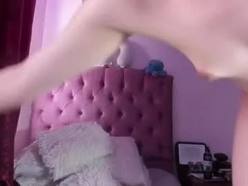 seraphina_leroux_lashes – webcam model profile photo Image 8