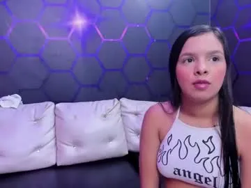 butterfly_on_dick – webcam model profile photo Image 5