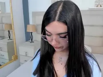 seraphina_leroux_lashes – webcam model profile photo Image 10