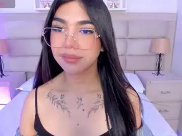 seraphina_leroux_lashes – webcam model profile photo Image 12