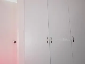 your_dolls – webcam model profile photo Image 2