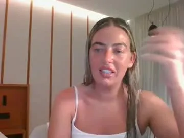 loving_ladies – webcam model profile photo Image 6