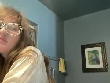 hemiplekta – webcam model profile photo Image 13