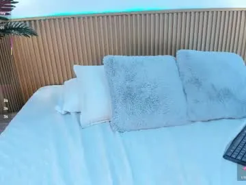 loving_ladies – webcam model profile photo Image 9