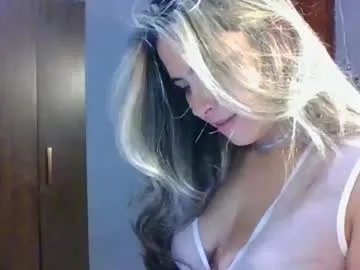 hotbella_ – webcam model profile photo Image 15