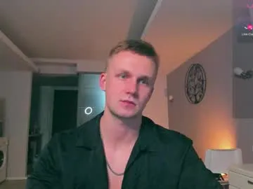 boy_jerry – webcam model profile photo Image 6