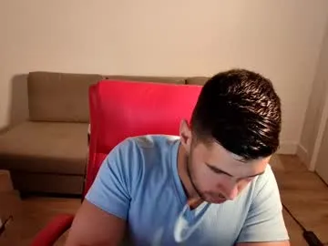 pophouse – webcam model profile photo Image 13