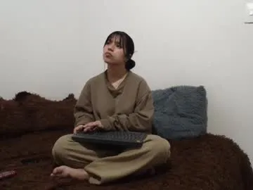 your_dolls – webcam model profile photo Image 19