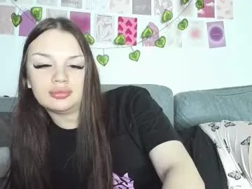 miya_shake – webcam model profile photo Image 3