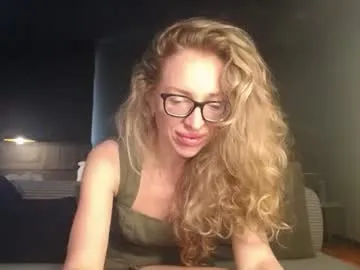 loving_ladies – webcam model profile photo Image 11