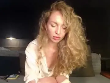 loving_ladies – webcam model profile photo Image 17