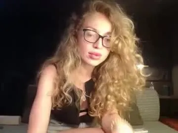 loving_ladies – webcam model profile photo Image 3