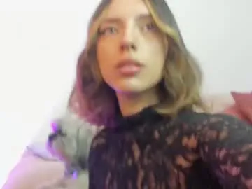 wet_dreamm22 – webcam model profile photo Image 17