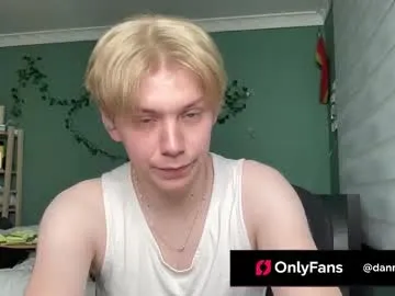 mrnineinch1995 – webcam model profile photo Image 2