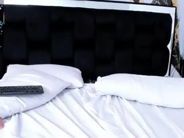 loving_ladies – webcam model profile photo Image 12