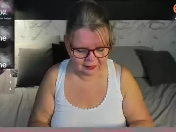 sexxxsirens – webcam model profile photo Image 11