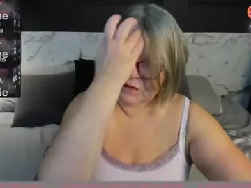 sexxxsirens – webcam model profile photo Image 13