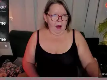 sexxxsirens – webcam model profile photo Image 17