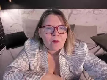 sexxxsirens – webcam model profile photo Image 4