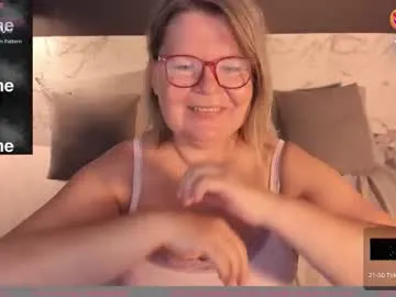 sexxxsirens – webcam model profile photo Image 8