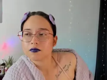 playussoftly – webcam model profile photo Image 6