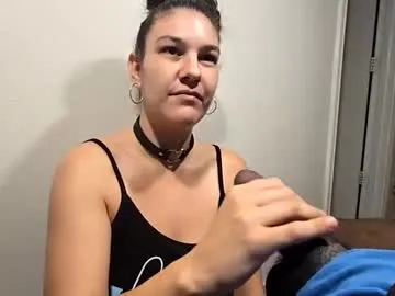 limiyan – webcam model profile photo Image 10