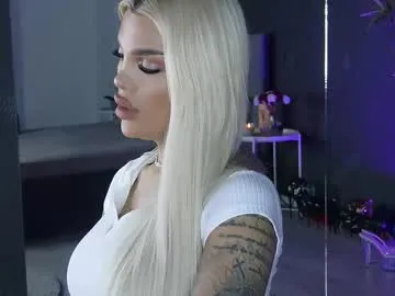 shayblonde Image 13