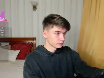 oliverfresh – webcam model profile photo Image 15