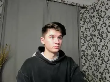 oliverfresh – webcam model profile photo Image 17