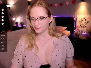 loving_ladies – webcam model profile photo Image 9