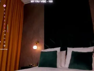 loving_ladies – webcam model profile photo Image 12