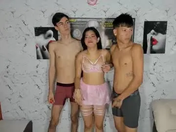 wet_dreamm22 – webcam model profile photo Image 9