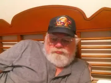 straight__friends – webcam model profile photo Image 18