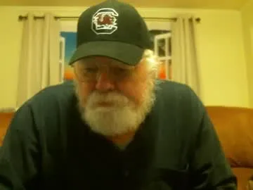 straight__friends – webcam model profile photo Image 19