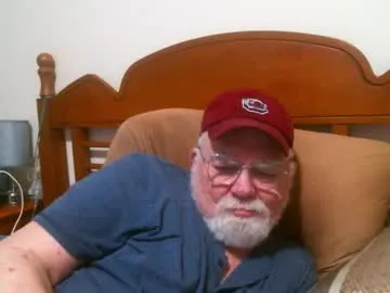 straight__friends – webcam model profile photo Image 7