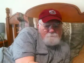 straight__friends – webcam model profile photo Image 9