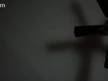 sexxxsirens – webcam model profile photo Image 4