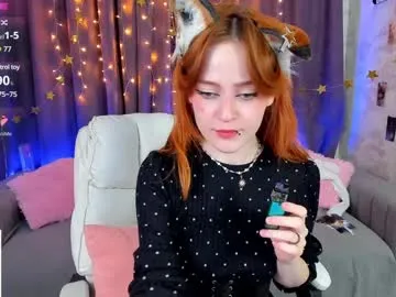 White tagged live sex cams