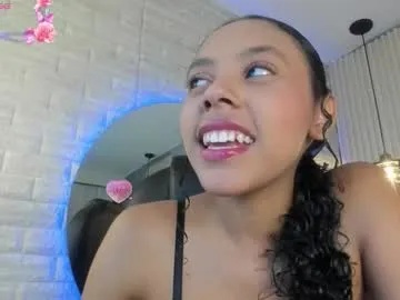 loving_ladies – webcam model profile photo Image 8