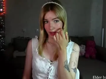 pinkypuppa – webcam model profile photo Image 5