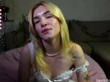 pinkypuppa – webcam model profile photo Image 8