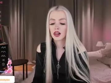 playussoftly – webcam model profile photo Image 19