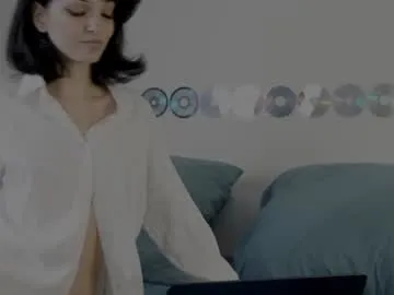 PamulaPhaup – webcam model profile photo Image 14