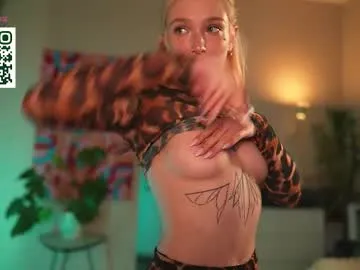 your_dolls – webcam model profile photo Image 18